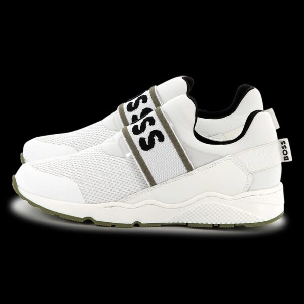 Slip-on low-top sneakers